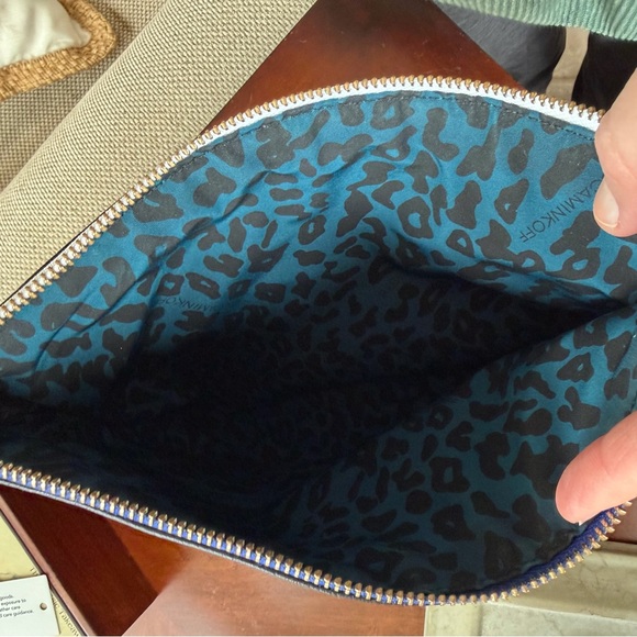 Rebecca Minkoff Minimalist Black ColorBlock Logo M Clutch / Zipper Pouch - Picture 6 of 10